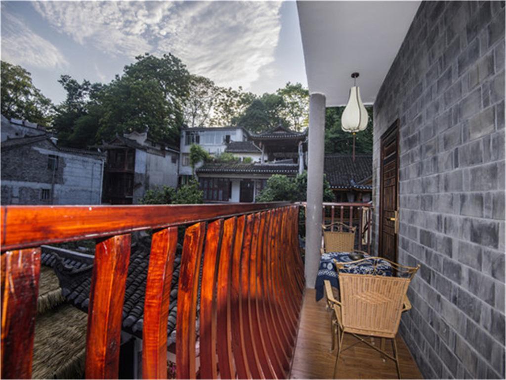 Oriental Inn Phoenix Puyuan Branch Fenghuang Exterior foto