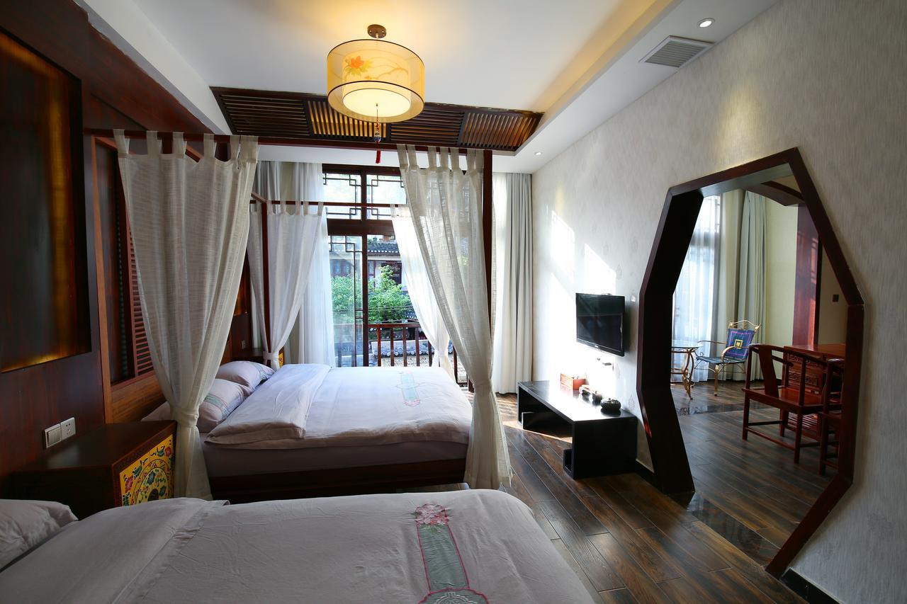 Oriental Inn Phoenix Puyuan Branch Fenghuang Exterior foto